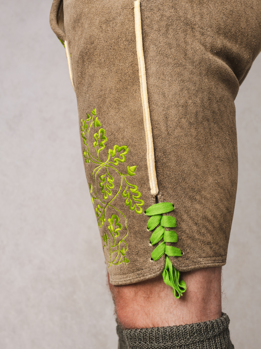 Lederhose Herzogstand Hirsch | Grasgrün