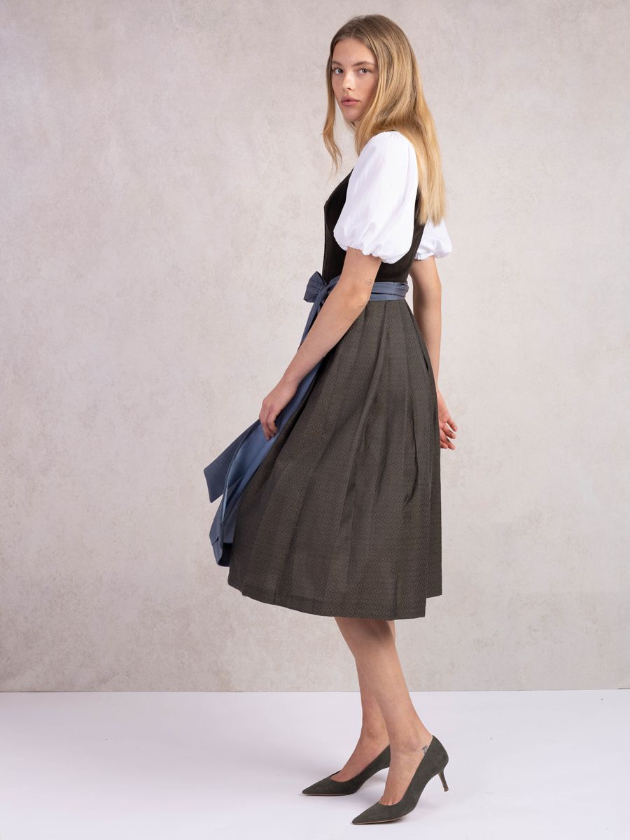 Dirndl Ava