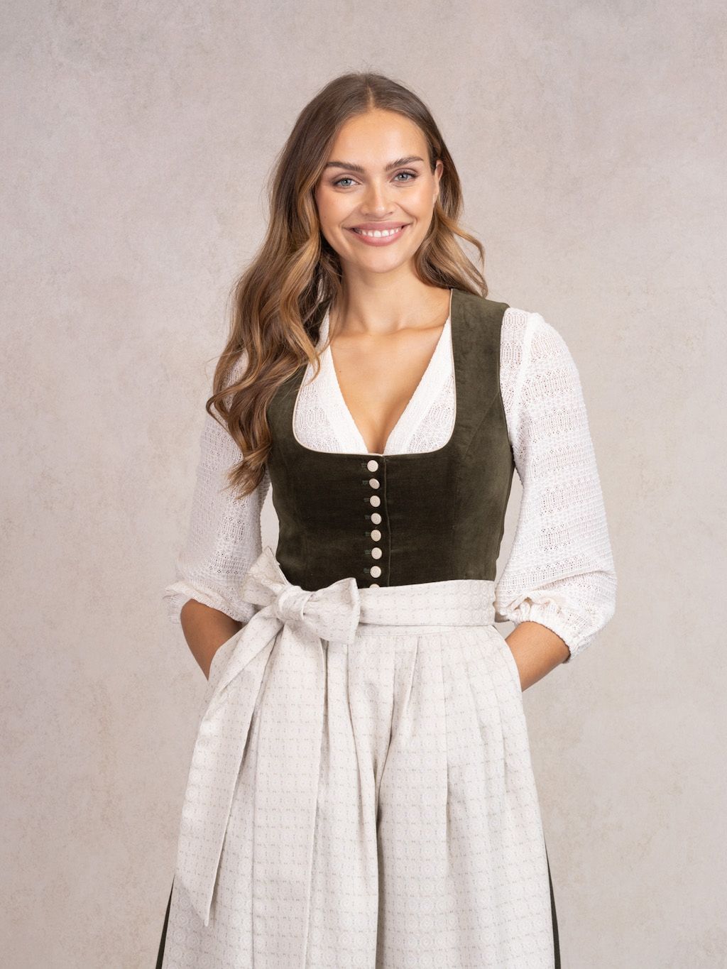 Dirndl Ella