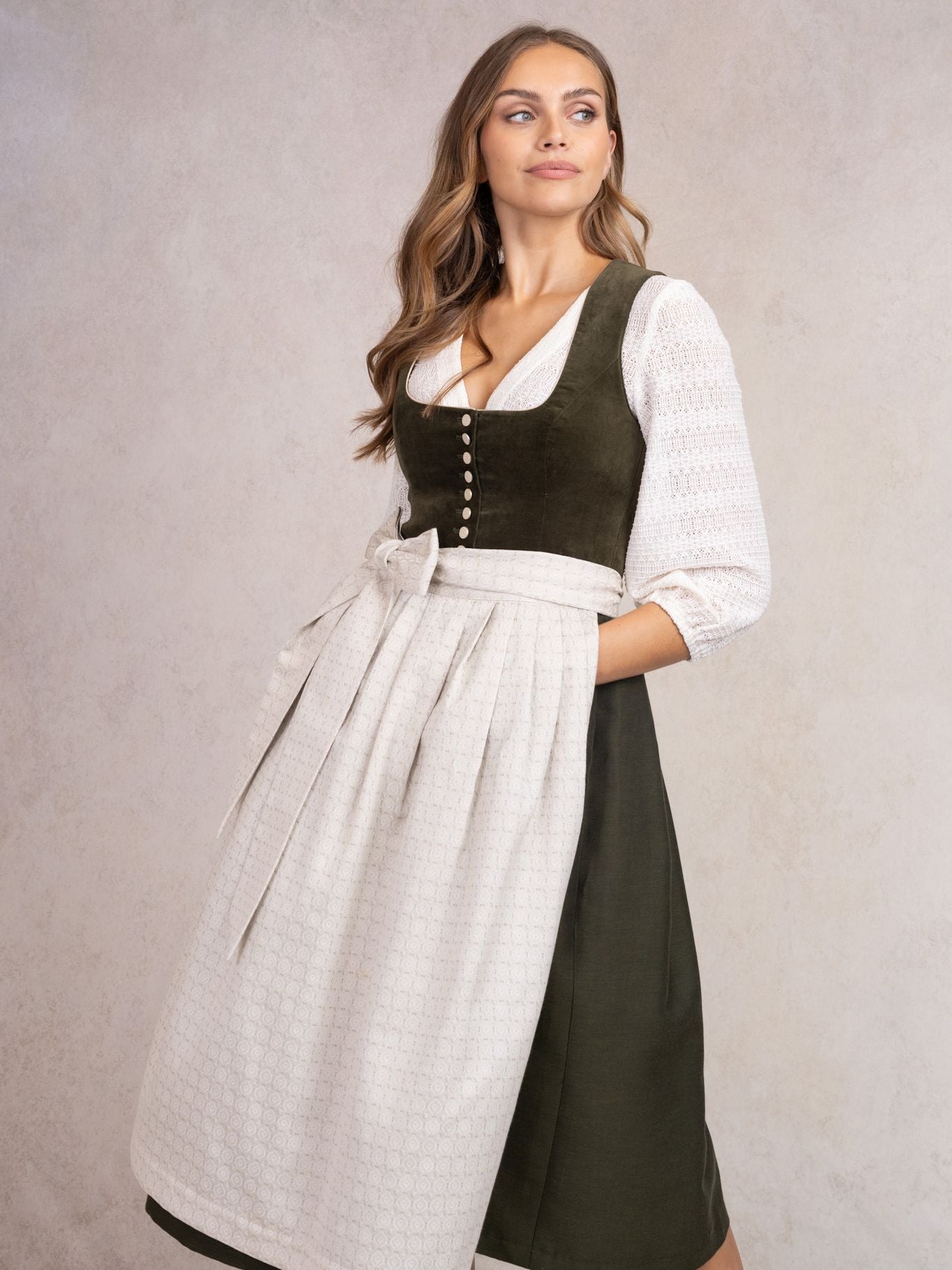 Dirndl Ella