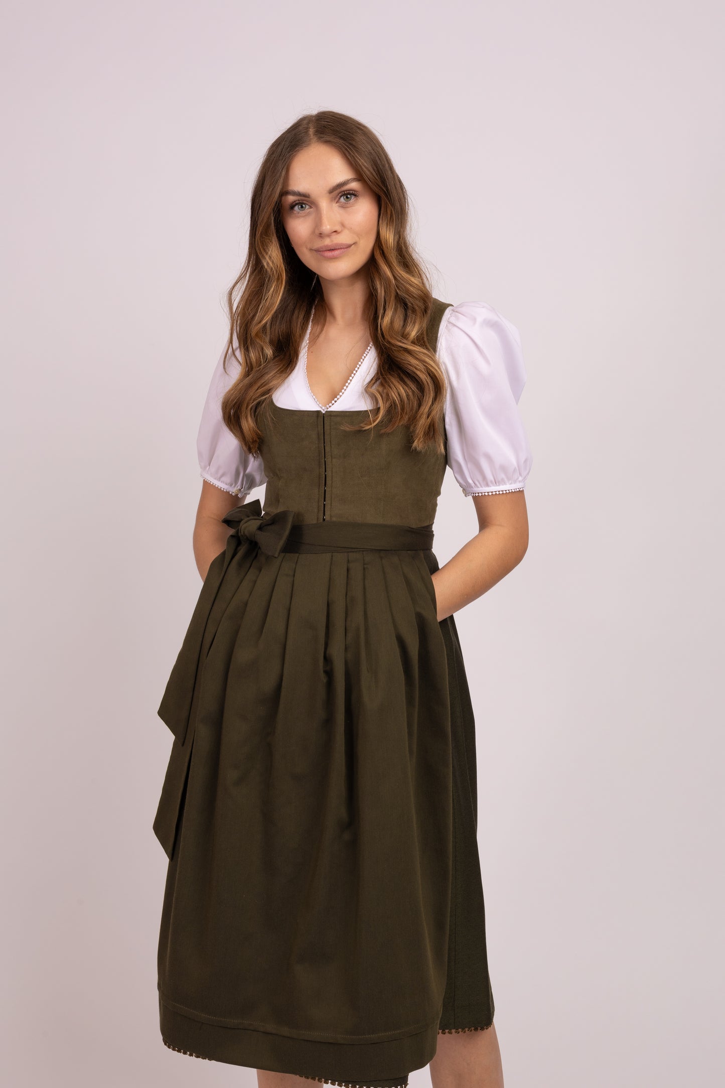 Dirndl Juna