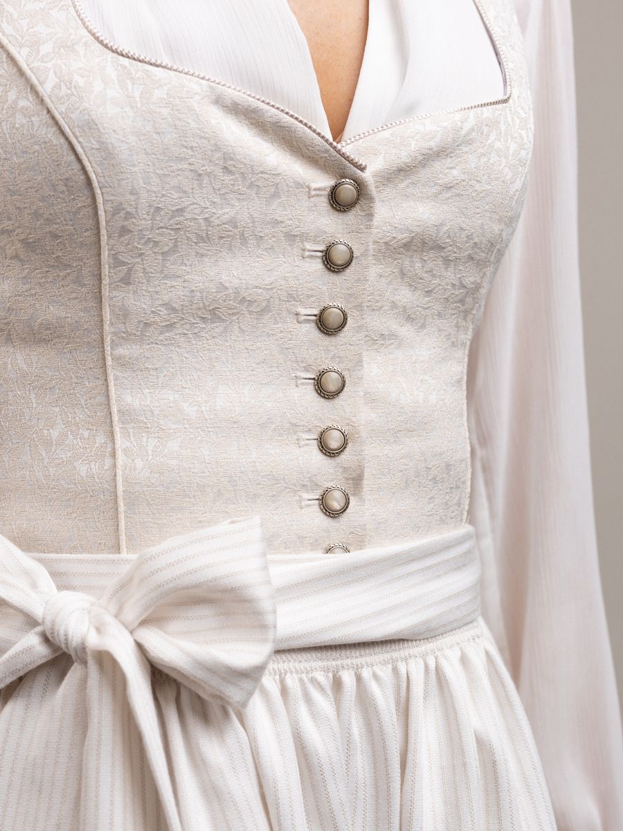 Dirndl Alina