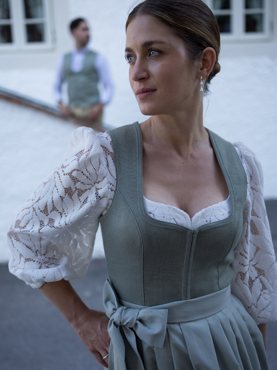 Dirndl Lorena