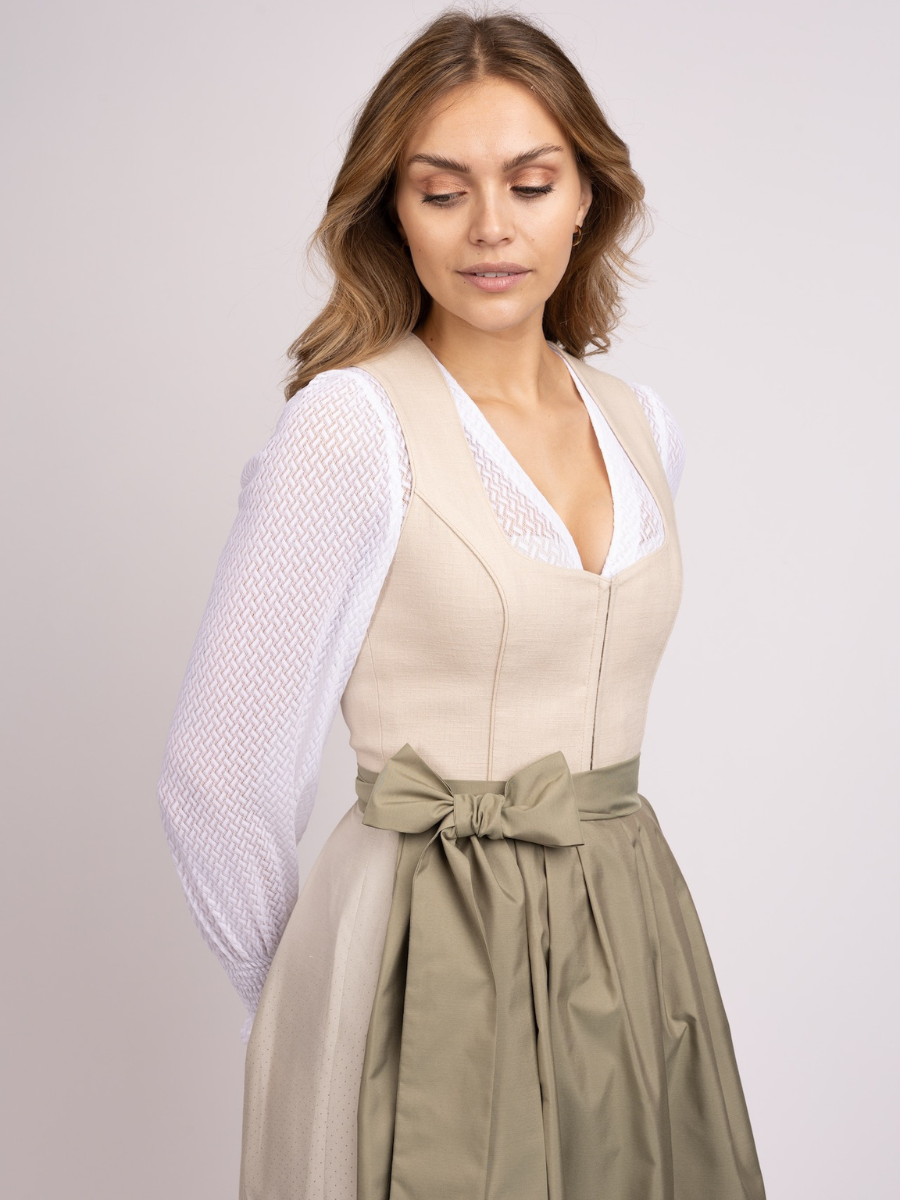Dirndl Lina