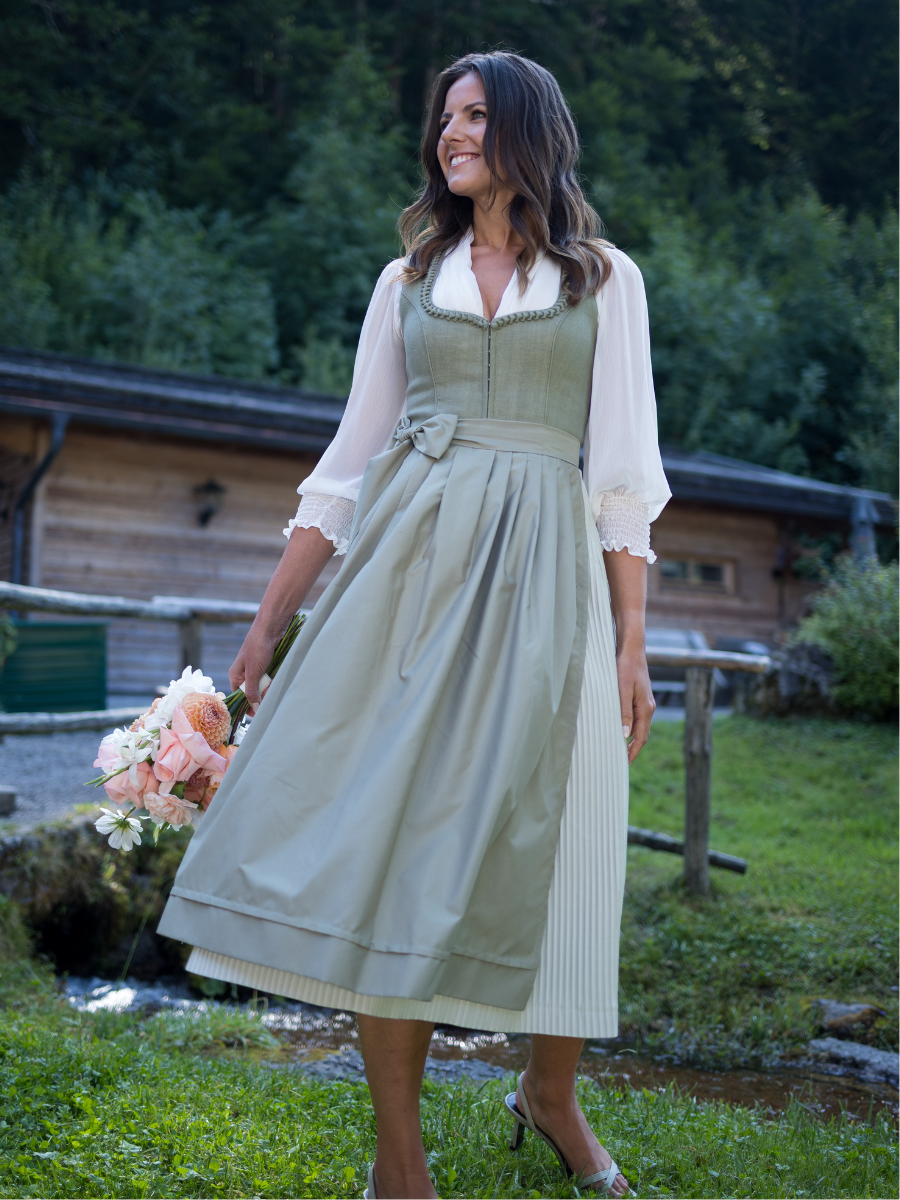 Dirndl Delia
