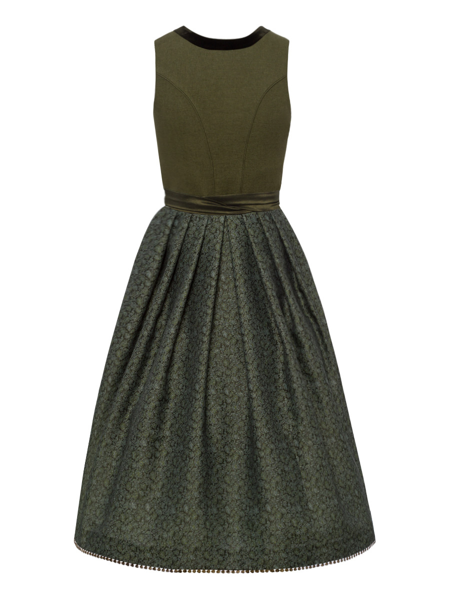 Dirndl Emily