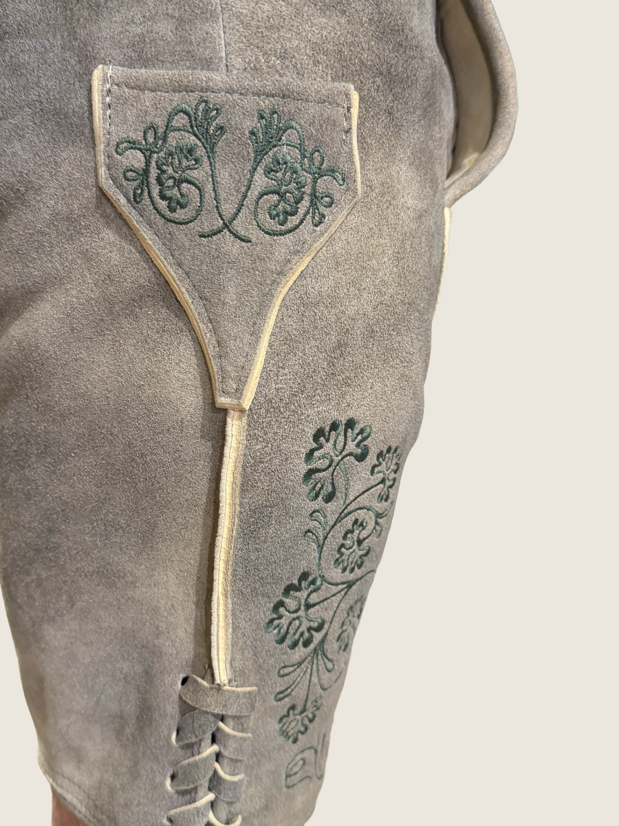 Lederhose Isarau Bock | Waldgrün