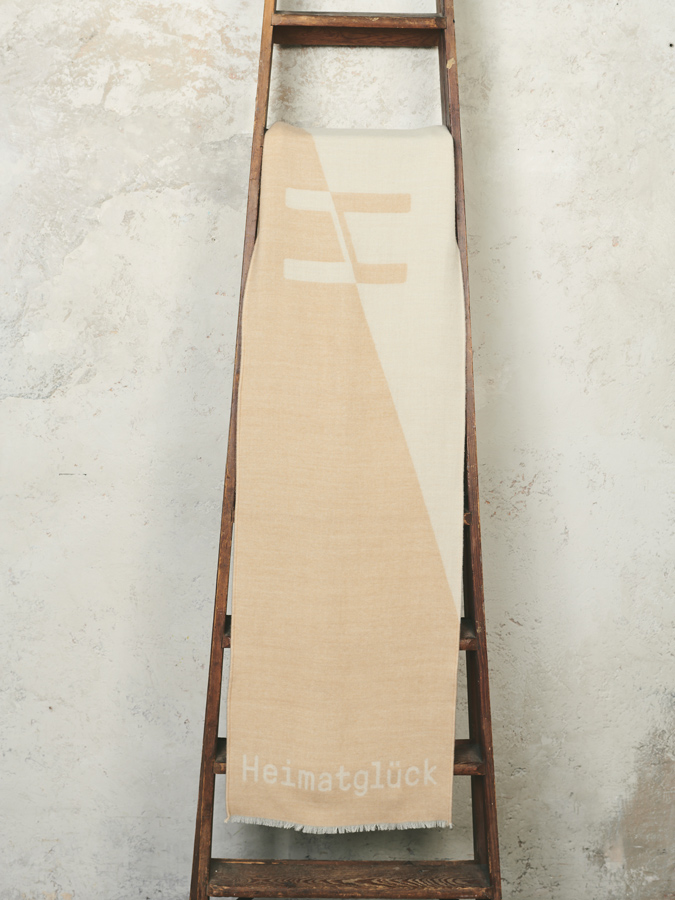 HEIMATGLÜCK SCHAL BEIGE